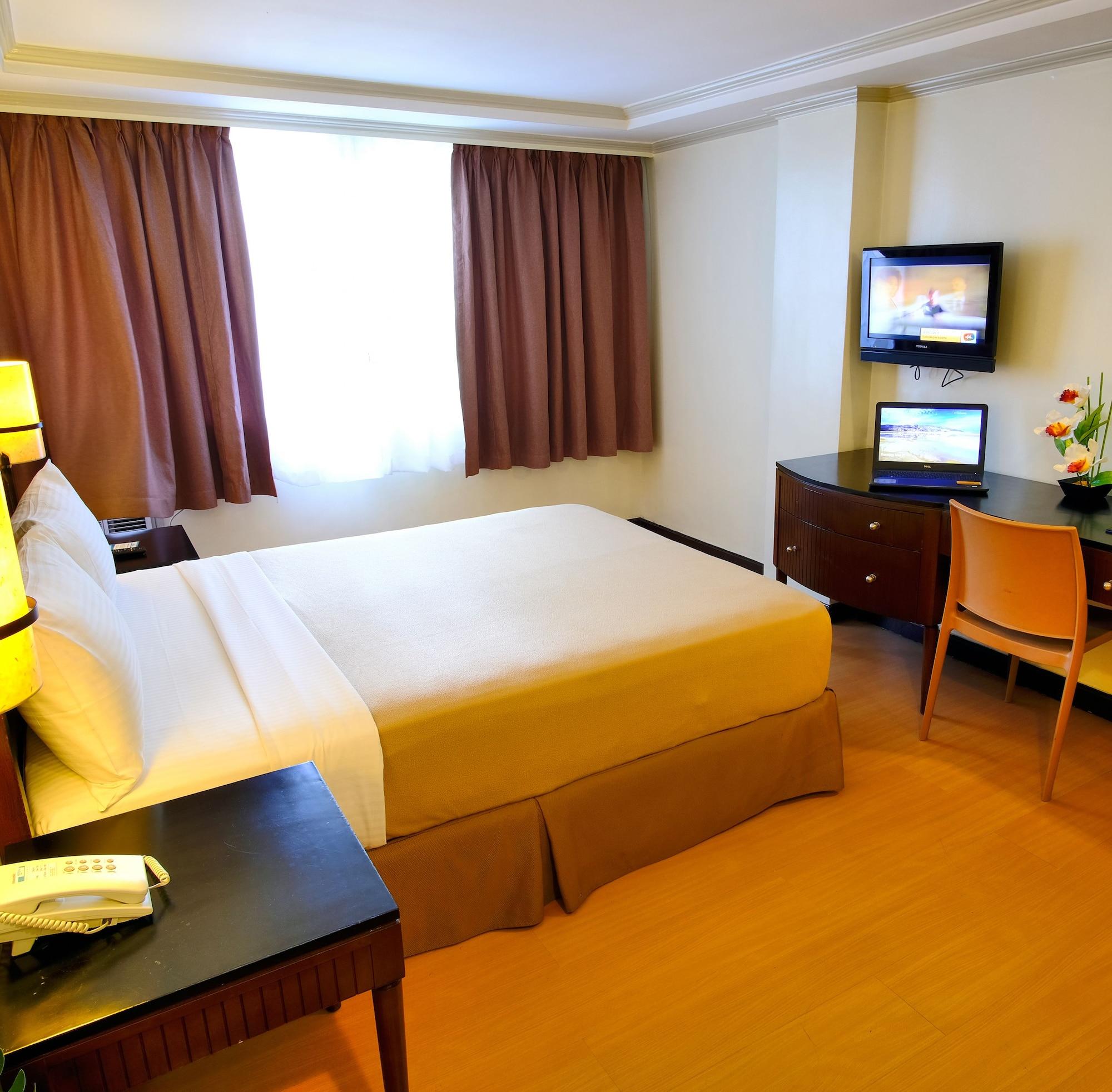 Fersal Hotel Neptune Makati Makati City Dış mekan fotoğraf