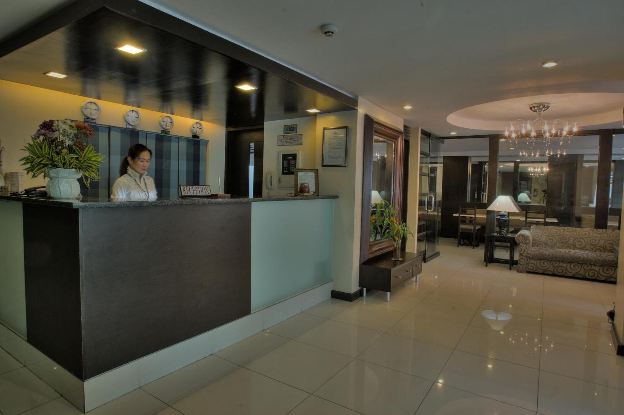 Fersal Hotel Neptune Makati Makati City Dış mekan fotoğraf