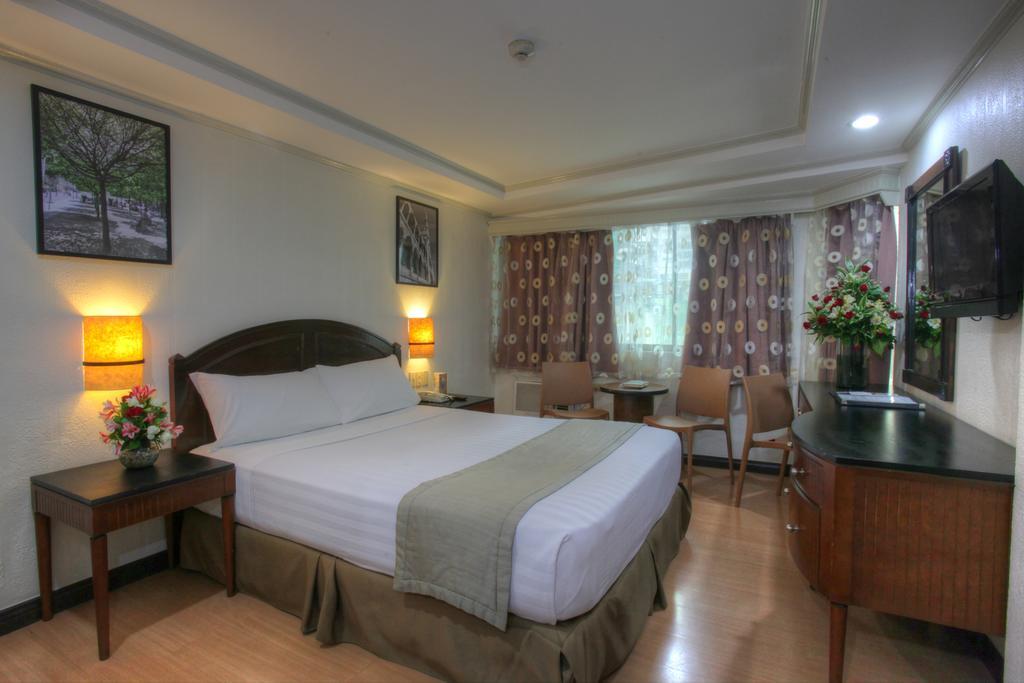 Fersal Hotel Neptune Makati Makati City Dış mekan fotoğraf
