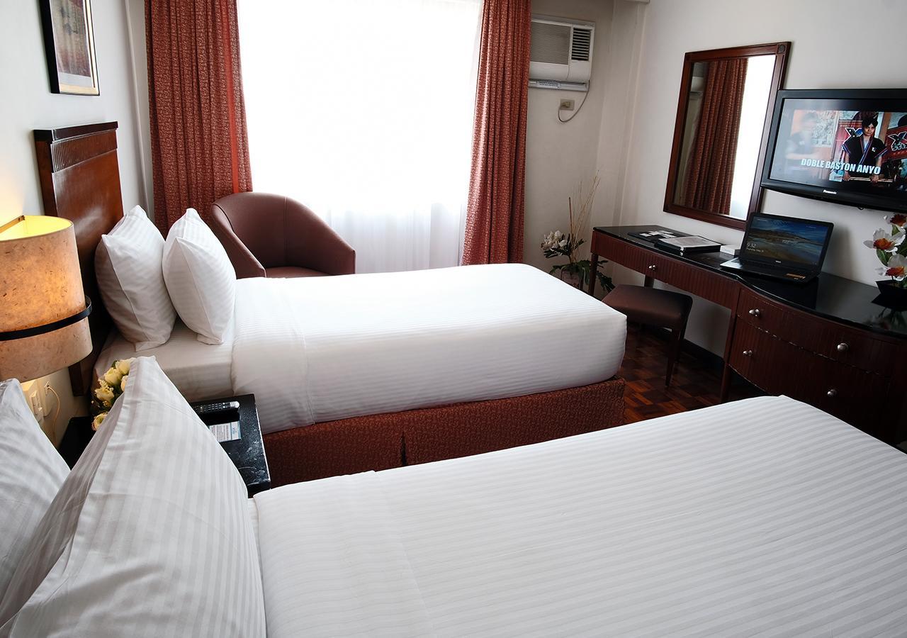 Fersal Hotel Neptune Makati Makati City Dış mekan fotoğraf